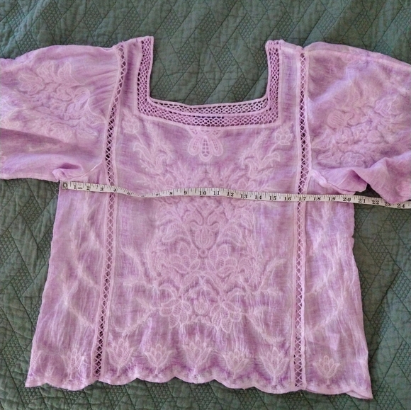 Bell sleeve top - Picture 4 of 5